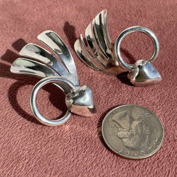 Vintage Flying Hearts Sterling Silver Earrings - Picture 2 of 3